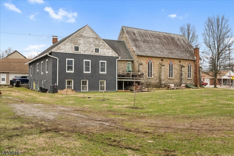 Large lot Zoned RO