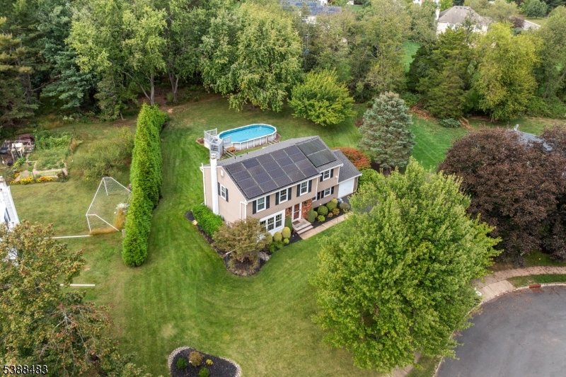 PRIVATE LOT