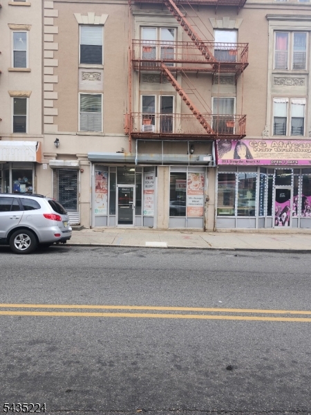 Front South Orange view