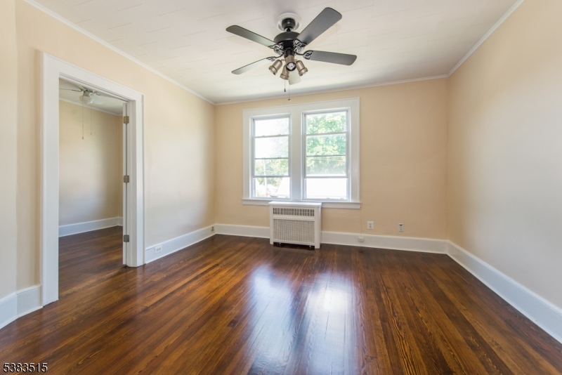 Living Room/ Hardwood Floors