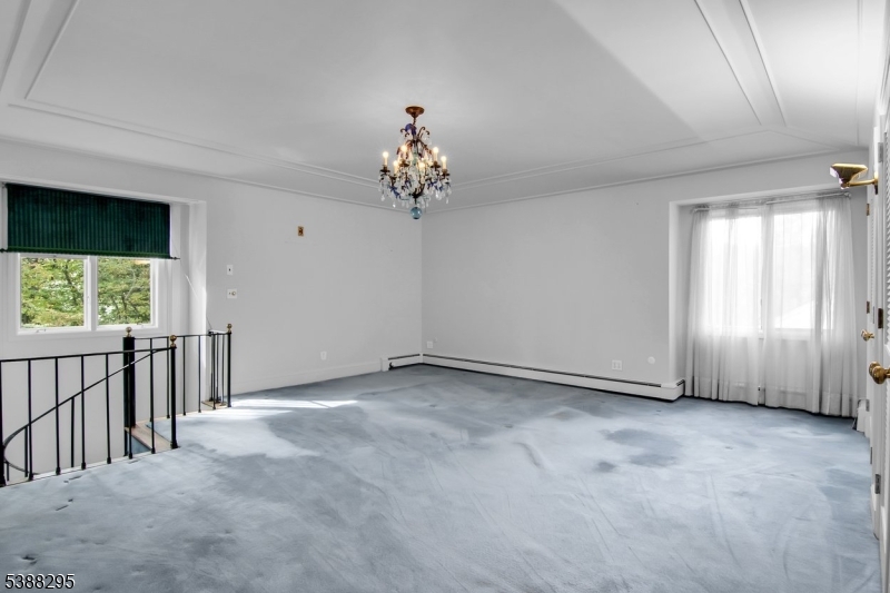 Master BR Spacious master BR with sitting room