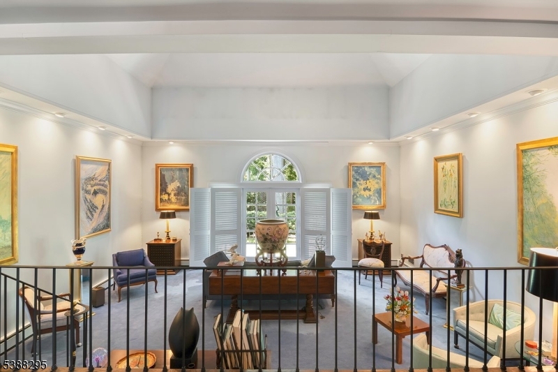 Art Room/Entertaining Room Previous Owner used as her art room and sitting area with french door to private backyard