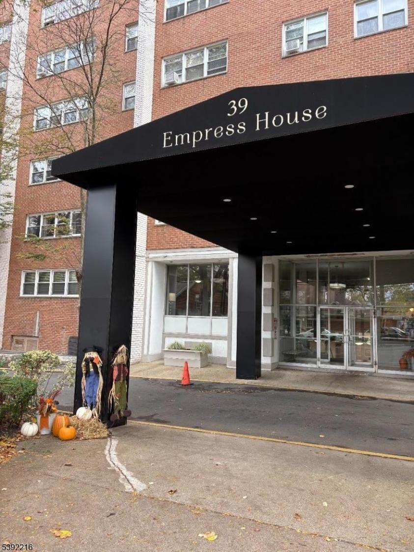 Desirable Empress House
