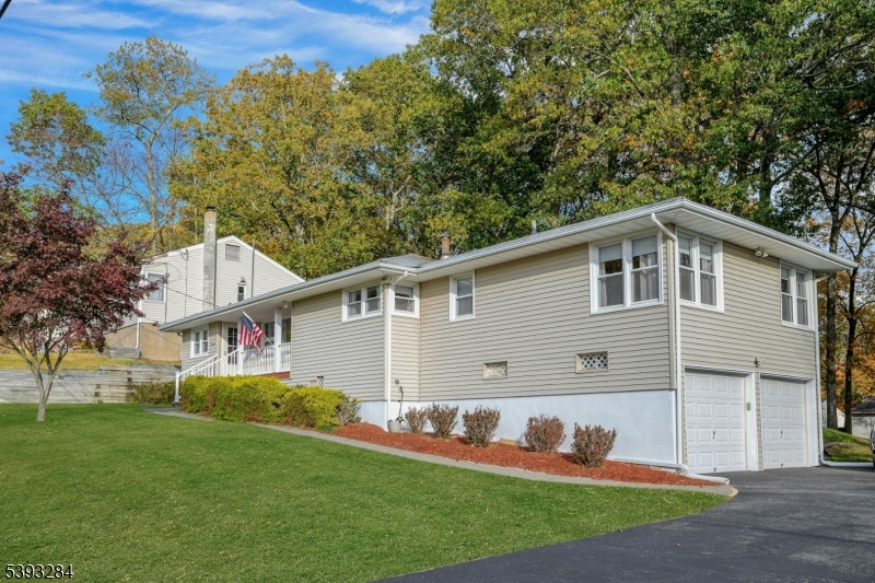 19 Algonquin Ave