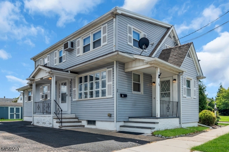 Desirable Northside Location!