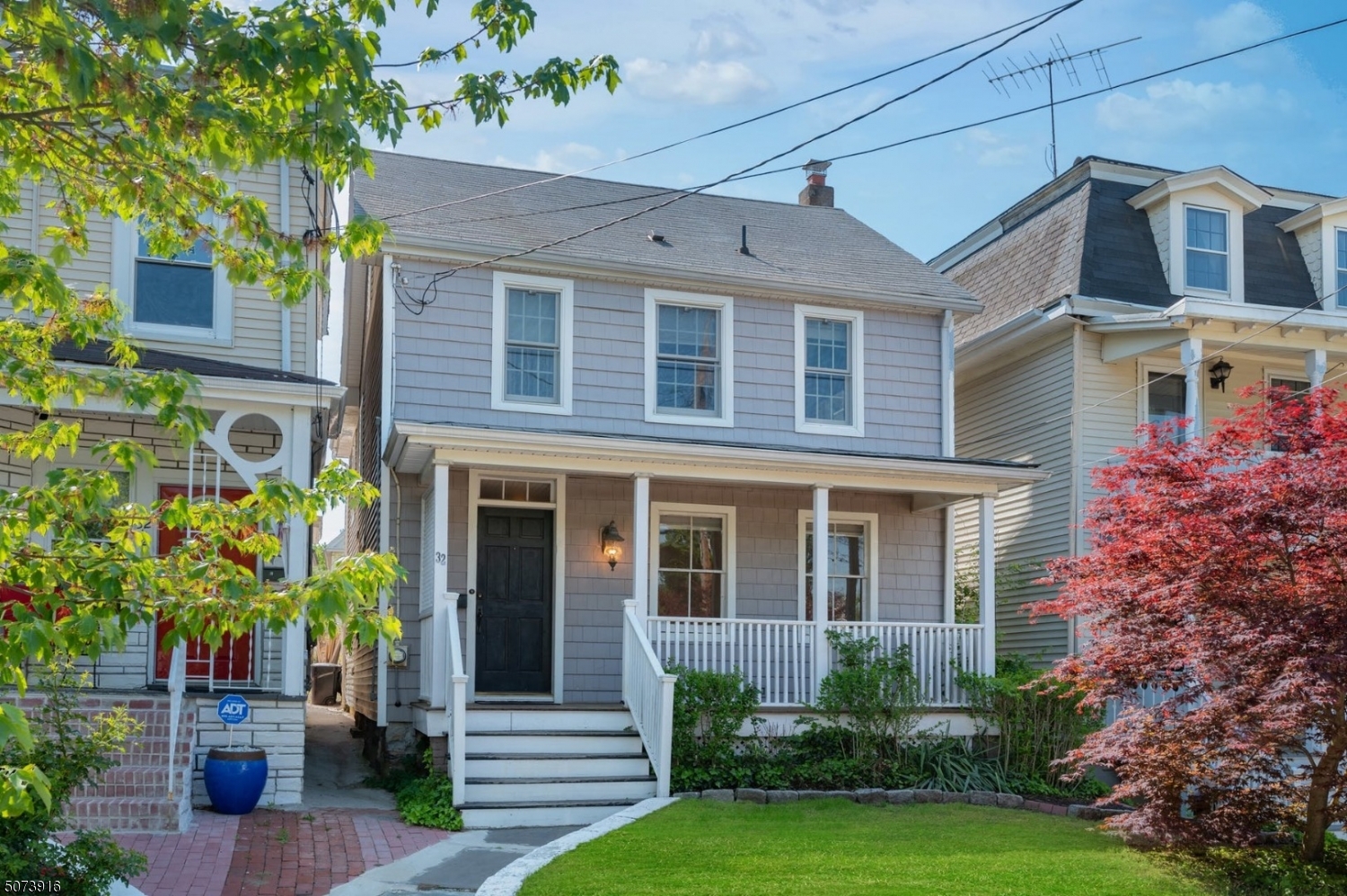 Terrific curb appeal!