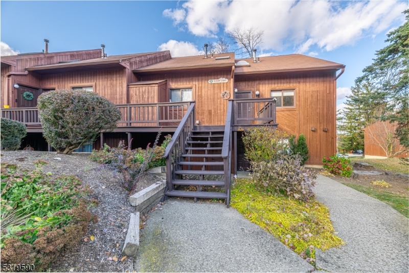 Small amount of front steps