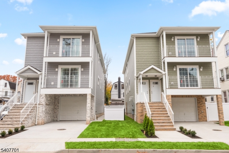 To be built. Similar to 135 and 139 N 15th St shown above.  For similar interior photos - look at model located at 139 N 15th Street