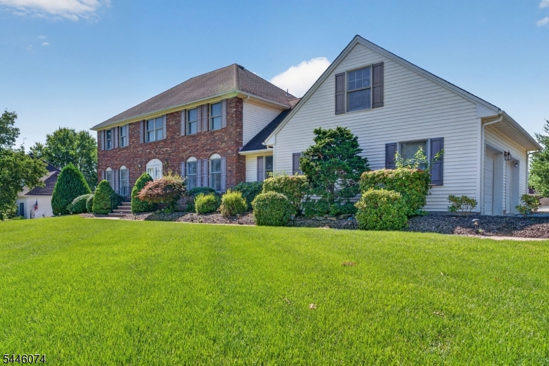 Front Welcome to 18 Cornell Trail! A beautifully maintained home in one of Hillsborough's most sought after neighborhoods.