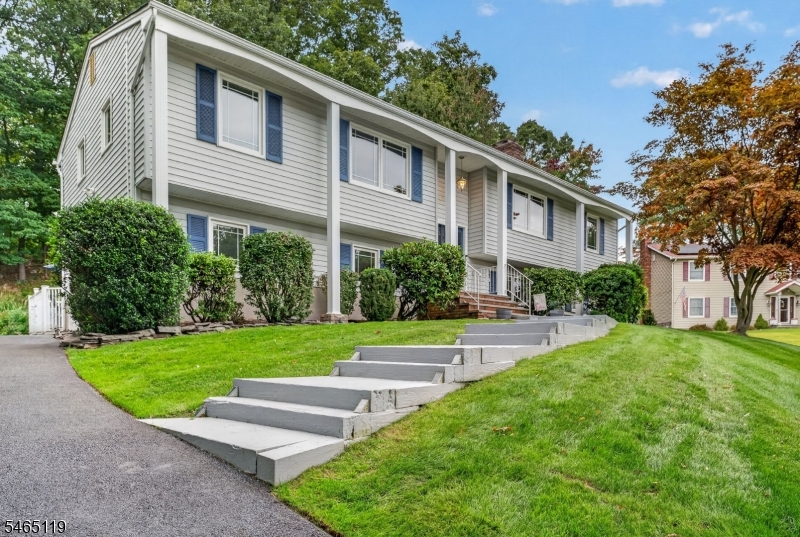 21 Alexandra Rd