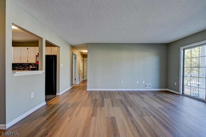 39 Lindsey Ct