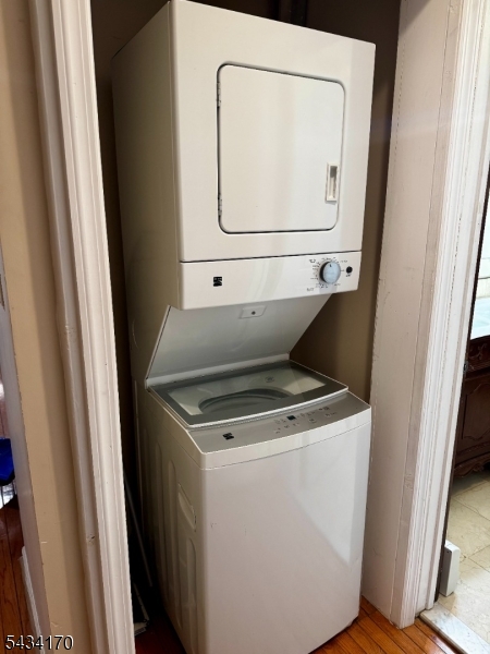 Washer & Dryer