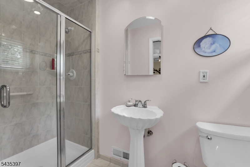 Primary Bedroom Bath