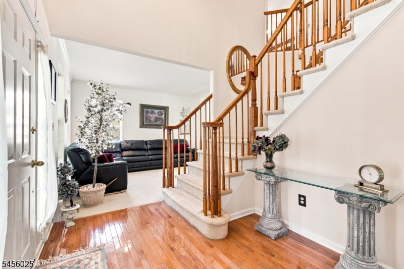 133 Charles St