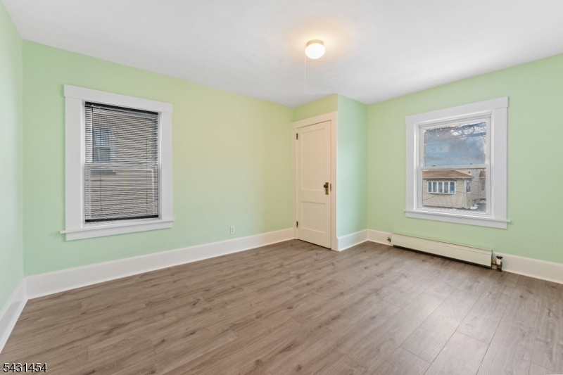 147 Clinton Ave, Clifton City, NJ 07011 Listing Photo  10