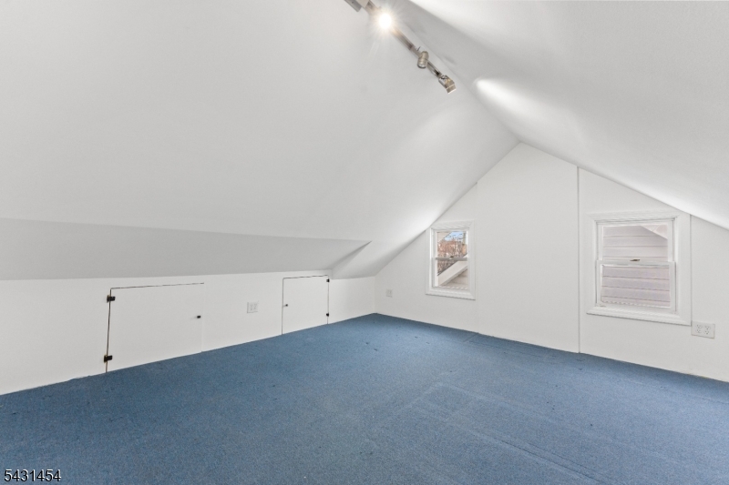 147 Clinton Ave, Clifton City, NJ 07011 Listing Photo  17