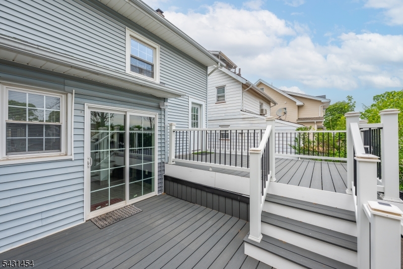 147 Clinton Ave, Clifton City, NJ 07011 Listing Photo  21