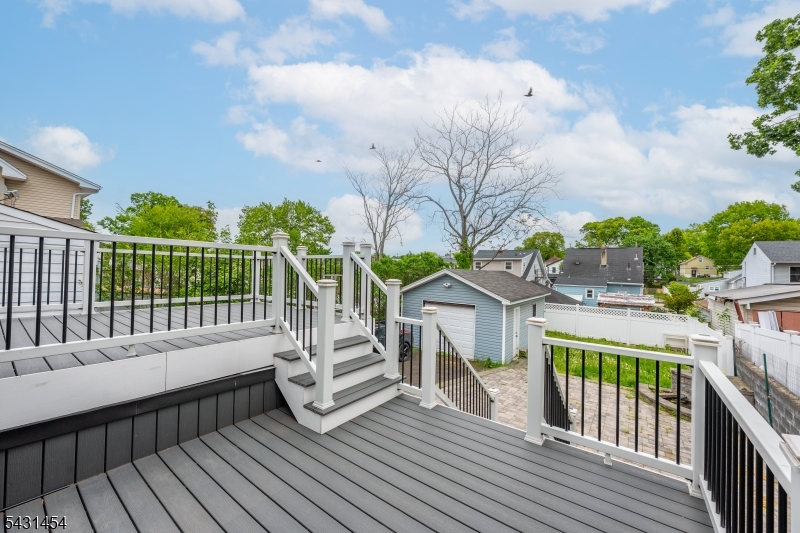 147 Clinton Ave, Clifton City, NJ 07011 Listing Photo  22