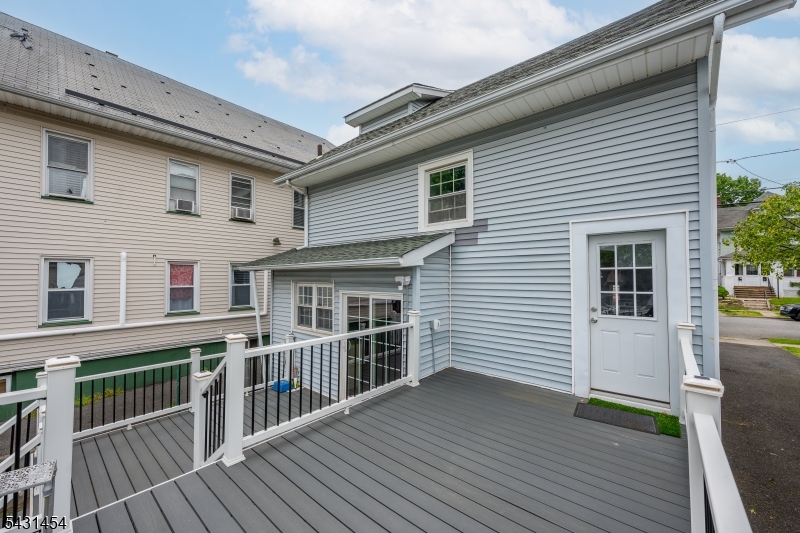 147 Clinton Ave, Clifton City, NJ 07011 Listing Photo  23
