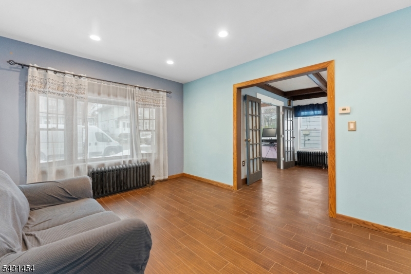 147 Clinton Ave, Clifton City, NJ 07011 Listing Photo  5