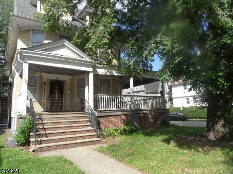100 Park Ave, East Orange City, NJ 07017 Listing Photo  0