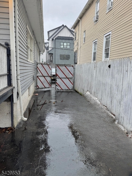 2 Car Driveway