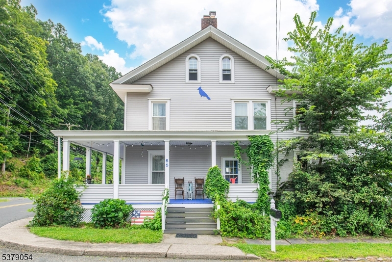 55 Valley St