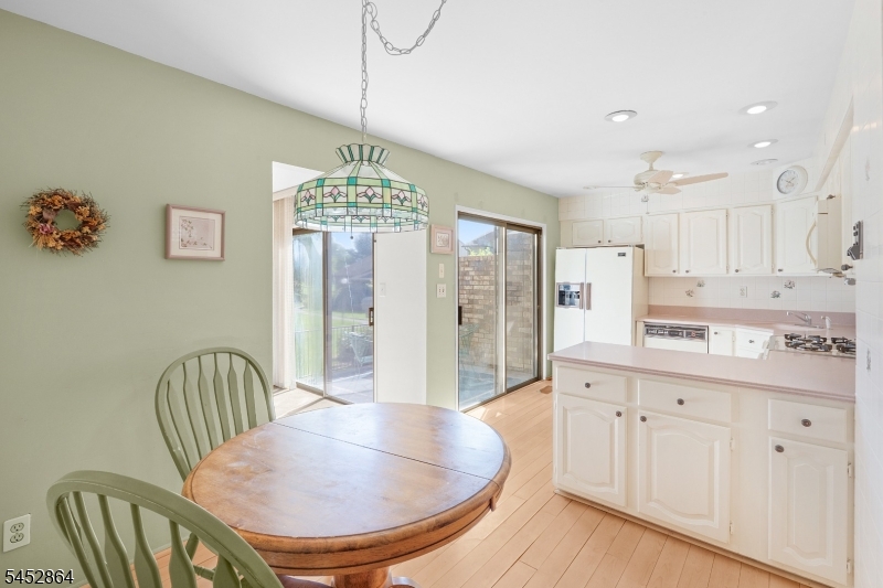 250 Ridgedale Ave 3