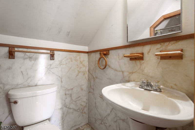 3rd Floor Lavatory