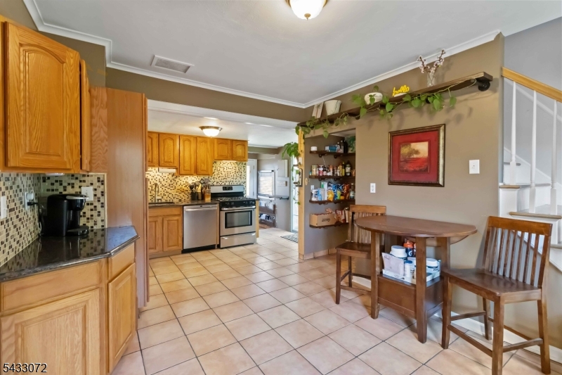 Dining Room/ Kitchen