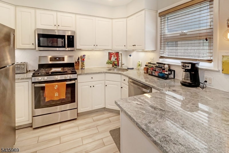 Kitchen up close
