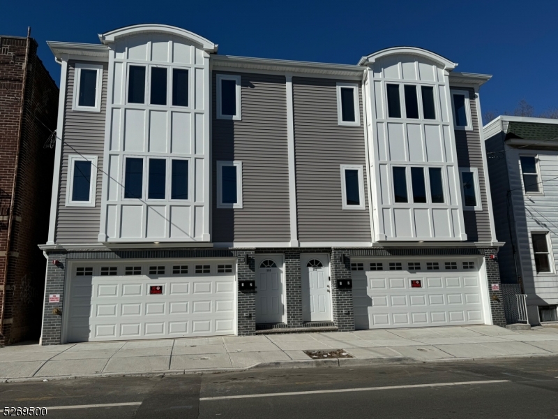560 N 11Th St, Newark City, NJ 07107 Listing Photo  0
