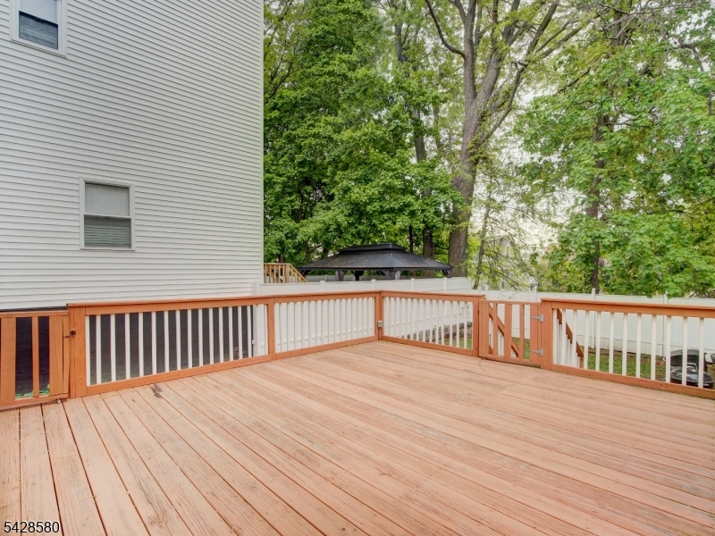 BACKYARD DECK