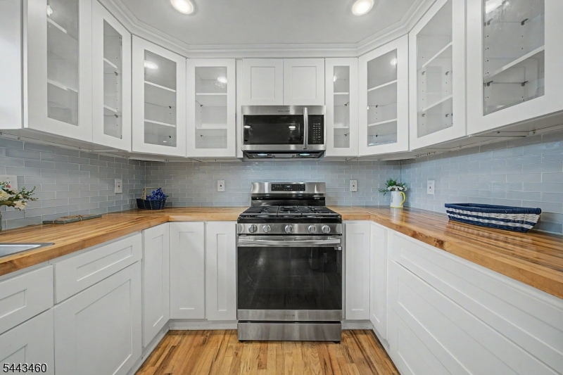 49 Birch Pkwy