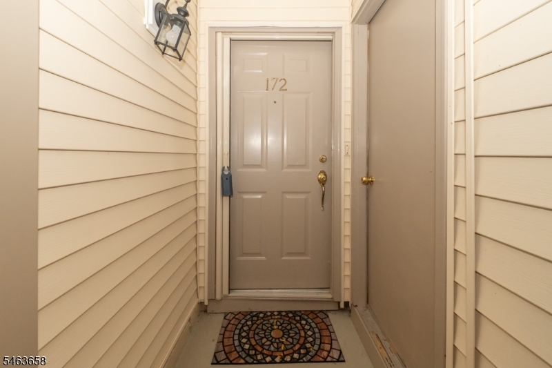 172 Potomac Dr