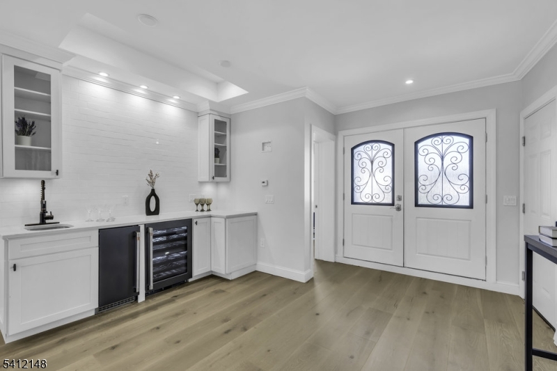 141 Vanard Dr