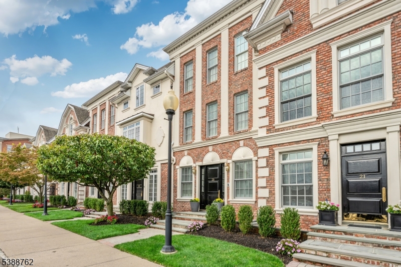 23 Community Pl, Morristown Town, NJ 07960 Listing Photo  0
