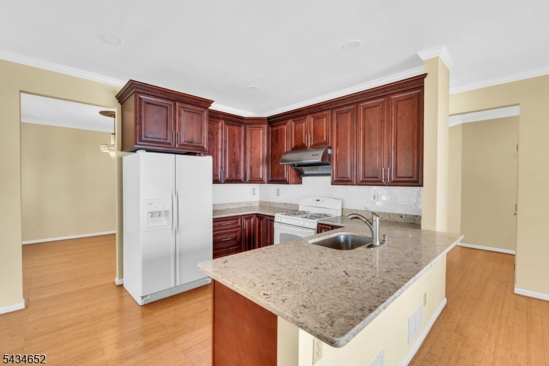 Kitchen - Hardwood Floors
