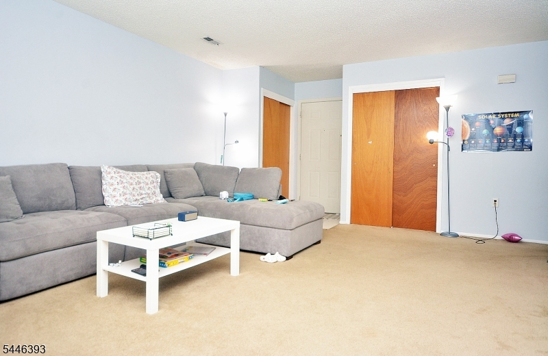 1508 Edison Glen Ter