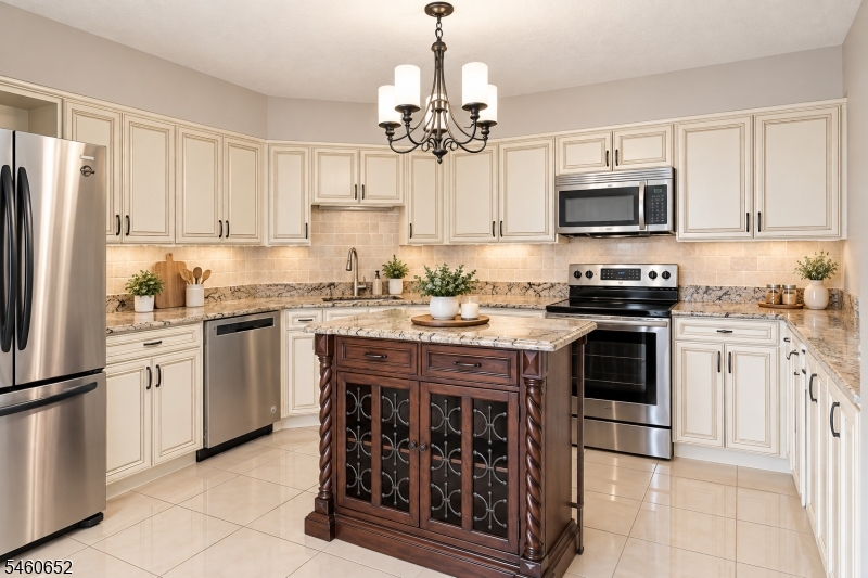 1328 Harmon Cove Tower
