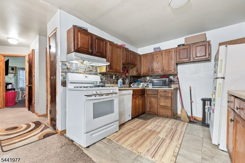 287 Clerk St