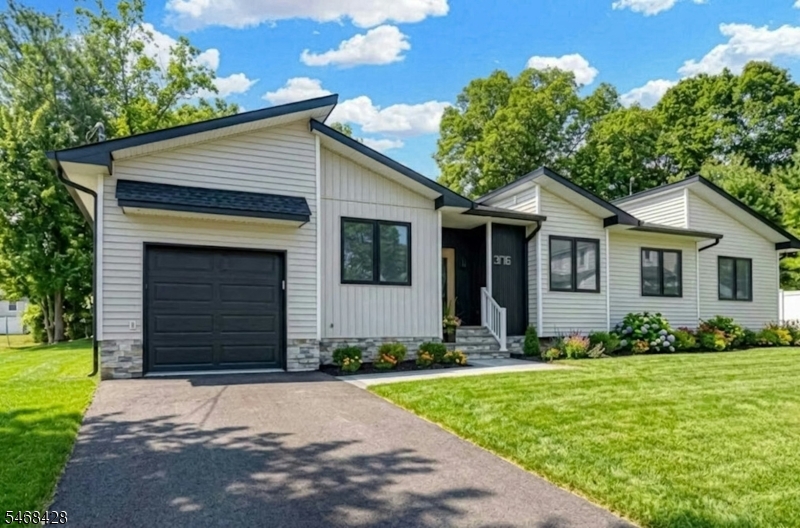 376 Division Street