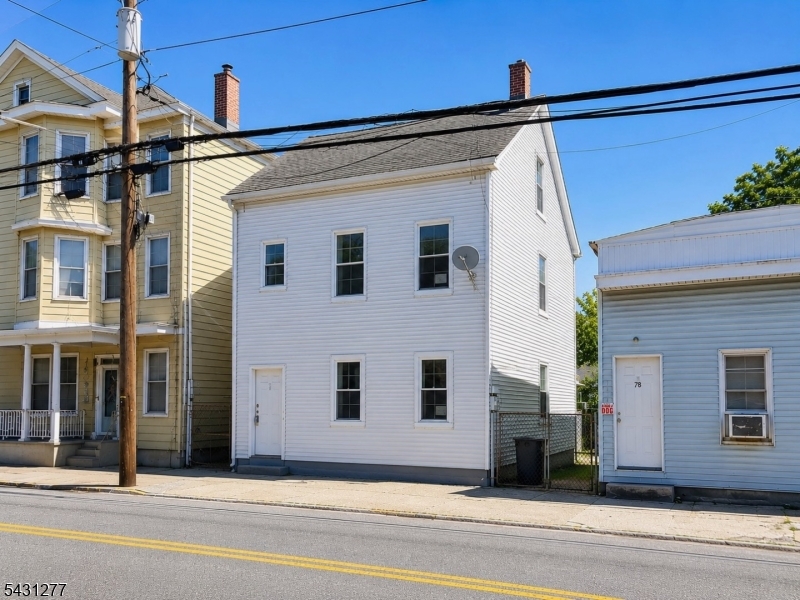 80 Wayne Ave, Paterson City, NJ 07522 Listing Photo  0