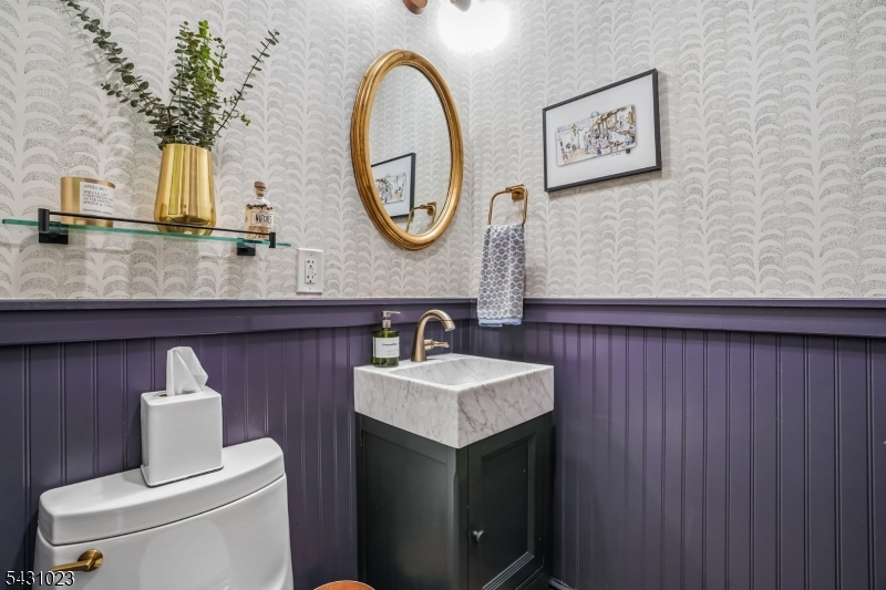 Powder Room