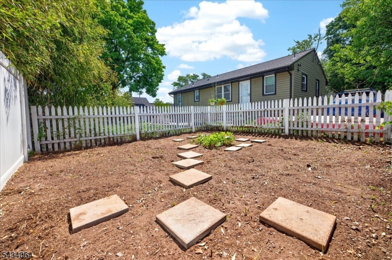 Back Yard Vegetable Garden