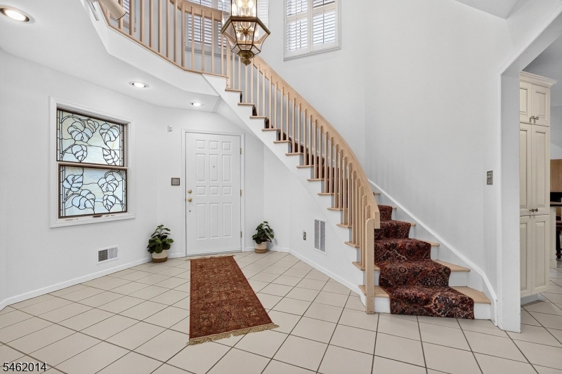 6 Palmer Ct
