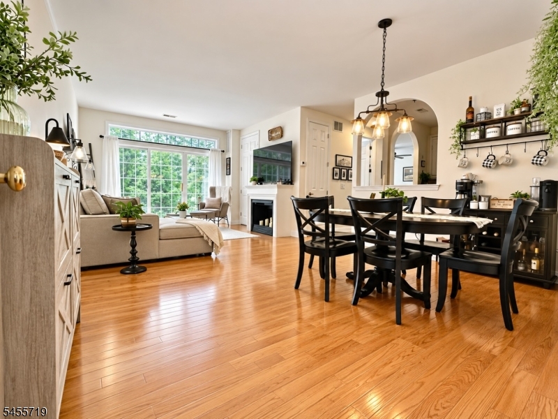 255 Windmill Ct