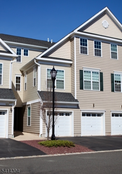 105 Swing Bridge Ln, South Bound Brook Boro, NJ 08880 Listing Photo  0