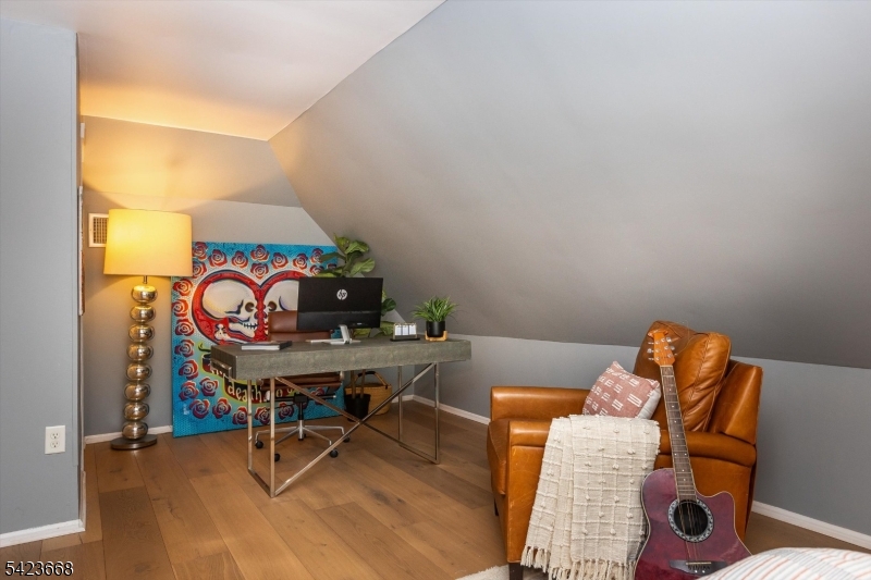 Bedroom / Third Floor