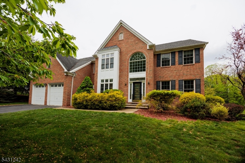 8 Overlook Dr, Riverdale Boro, NJ 07457 Listing Photo  0